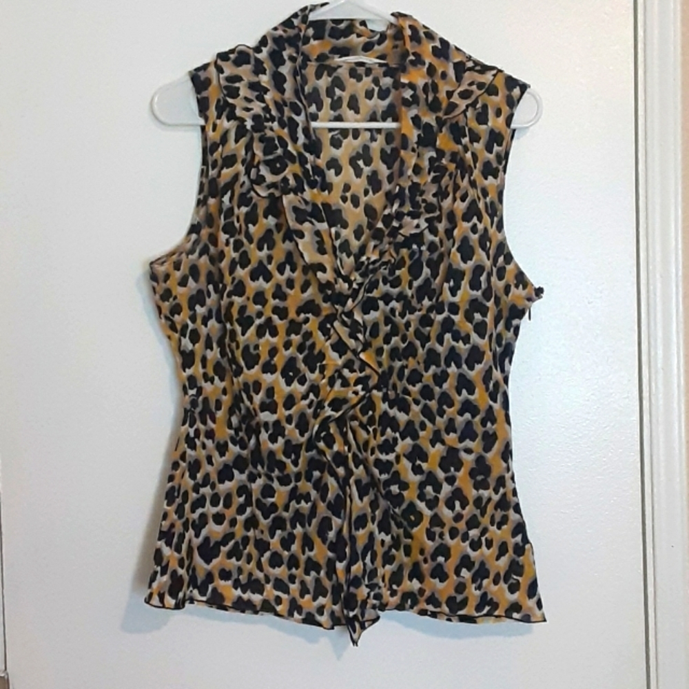 T Tahari casual top